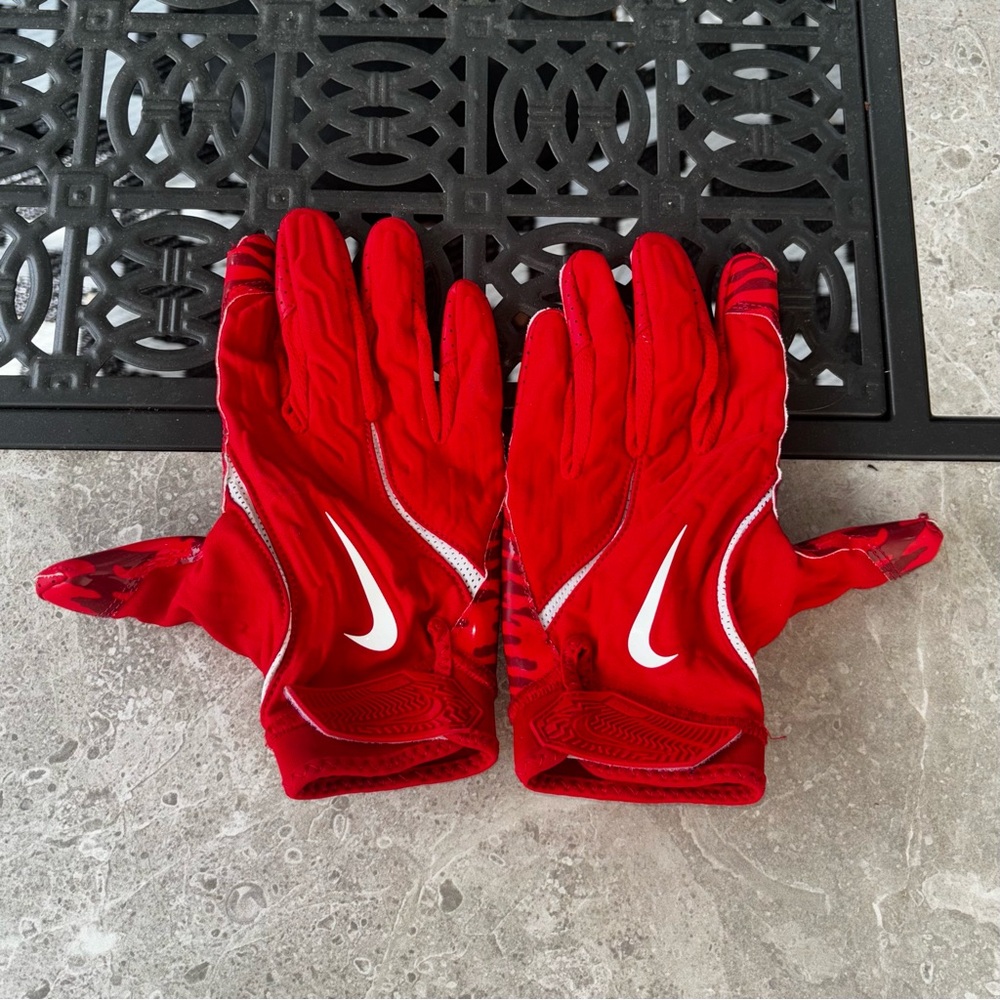 Bright Red Nike Superbad 6.0 Football Gloves Size L